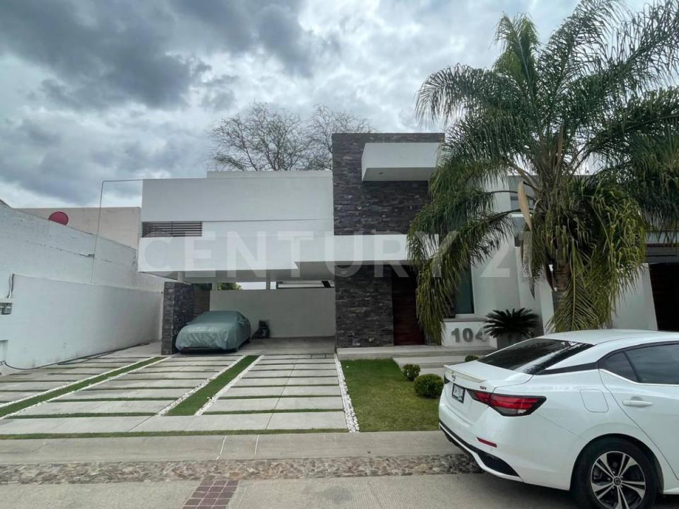 blvd. a zacatecas s/n,, Aguascalientes, Aguascalientes 20110, Messico