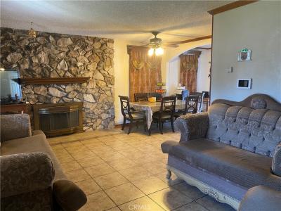 1913 E Mcmillan, Compton, Kaliforniya 90221, Amerika Birleşik Devletleri