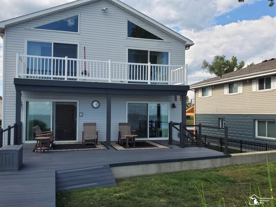 4803 Allen Cove, Luna Pier, Michigan 48157, Estados Unidos