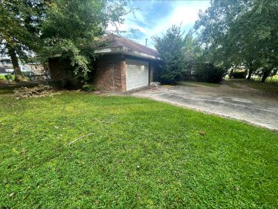 1019 E PALMVIEW ST , Gonzales, ルイジアナ 70737, アメリカ合衆国