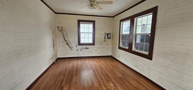 918 CAROLINE ST , Thibodaux, 路易西安納州 70301, 美國