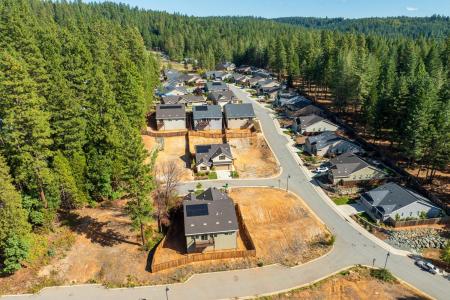 614 Cold Spring Court, Grass Valley, קליפורניה 95945, ארצות הברית של אמריקה 