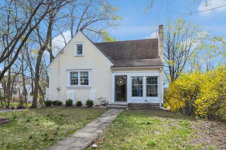 15 N Henry Street, Pearl River, نيويورك 10965, الولايات المتحدة