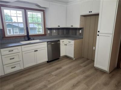 1745 Lake Trenton Drive, Trenton, Missouri 64683