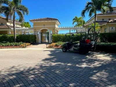 1110 Lake Shore Drive #103, Lake Park, Florida 33403, USA