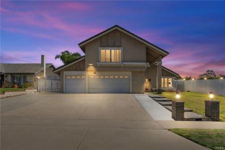 909 Nottingham Dr, Corona, California 92880, HOA KỲ