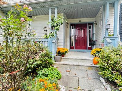 4 Southwoods Lane, Oak Ridge, New Jersey 07438