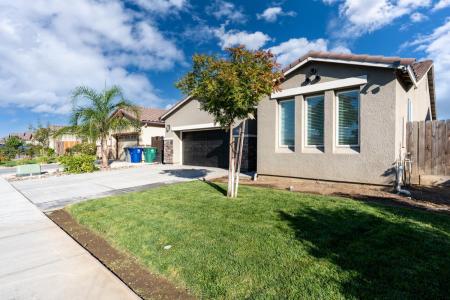 664 Amabile Drive, Los Banos, California 93635