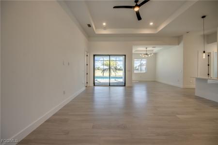 1531 NW 40th Place, Cape Coral, Floride 33993, États-Unis