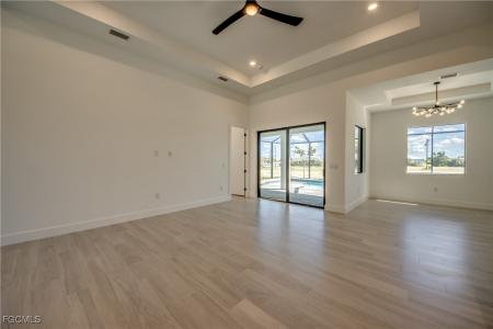 1531 NW 40th Place, Cape Coral, Floride 33993, États-Unis