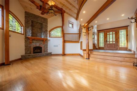 243 Hawleys Corners Rd, Highland, ניו יורק 12528, ארצות הברית של אמריקה 