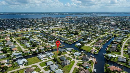3725 SE 13th Avenue, Cape Coral, Florida 33904