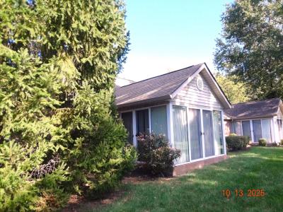 6081 Warbling Lane, Westerville, Ohio 43081, USA