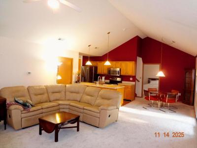 6081 Warbling Lane, Westerville, Ohio 43081, USA