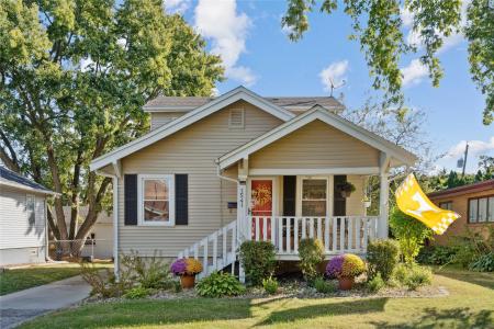 1541 44th Street, Des Moines, Iowa 50311, USA