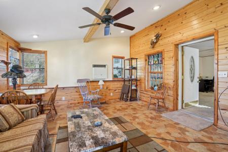 221 N Jefferson Street, Saint Croix Falls, Висконсин 54024, Соединенные Штаты