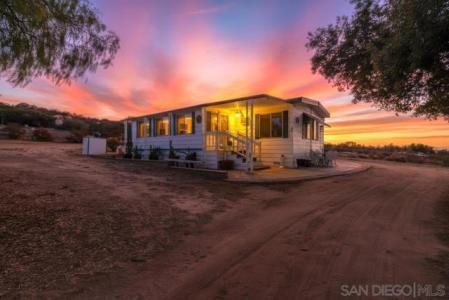 2036 Boulder Oaks Rd, Potrero, California 91963, USA