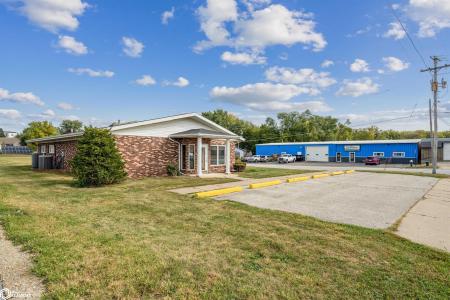 3031 Flint Hills Drive, Burlington, Iowa 52601