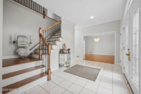 9 Violet Drive, Ocean Twp, New Jersey 07712, USA