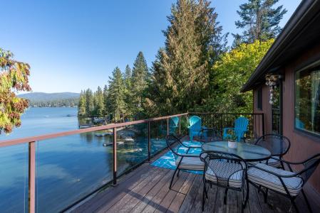 12019 N Sutton Bay Rd, Newman Lake, Washington 99025