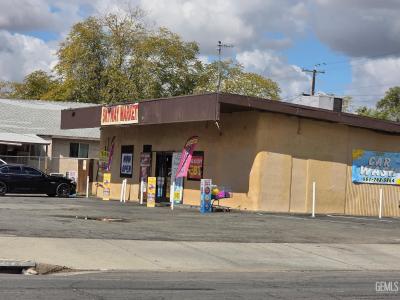 1134 Niles Street, Bakersfield, California 93305