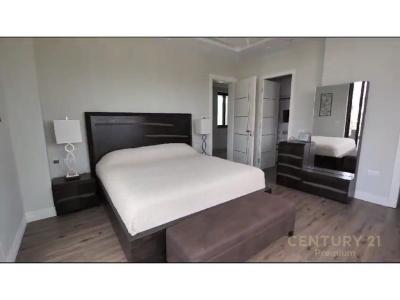 Paskuqan, Tirana, Albania