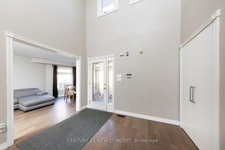 40 MARCHWOOD CRESCENT, Richmond Hill, オンタリオ L4C 8M5, カナダ