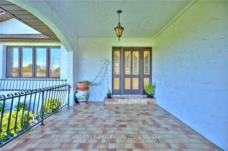 191 CAIRNS CRESCENT, Fort Erie, Ontario L2A 5M4, CANADÁ