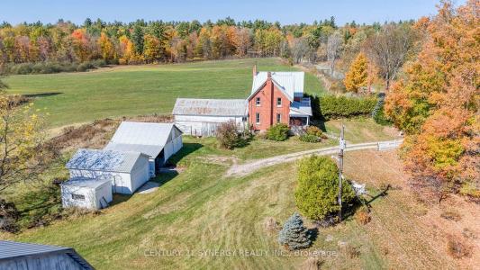 713 RUTHERFORD SIDE ROAD, Tay Valley, Ontario K7H 3C9, Canada