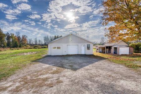 13 BRANDELLE LANE, Tay Valley, Ontario K7H 3C6, Canadá