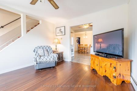 109 SANTONE AVENUE, Welland, Ontario L3C 2J5, Canada