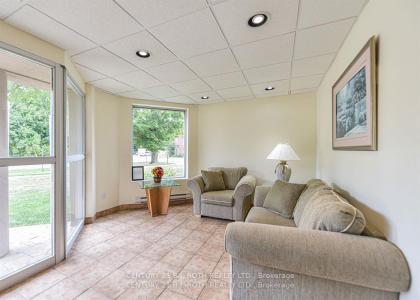 125 BOND STREET, Orillia, Ontario L3V 1J7, Kanada