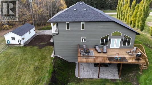 7 BENCH CREEK ESTATE, Edson, Alberta T7E 0B3, Canada