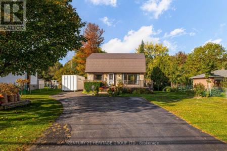 146 SAND ROAD, East Gwillimbury (holland Landing), אונטריו L9N 1H9, קנדה