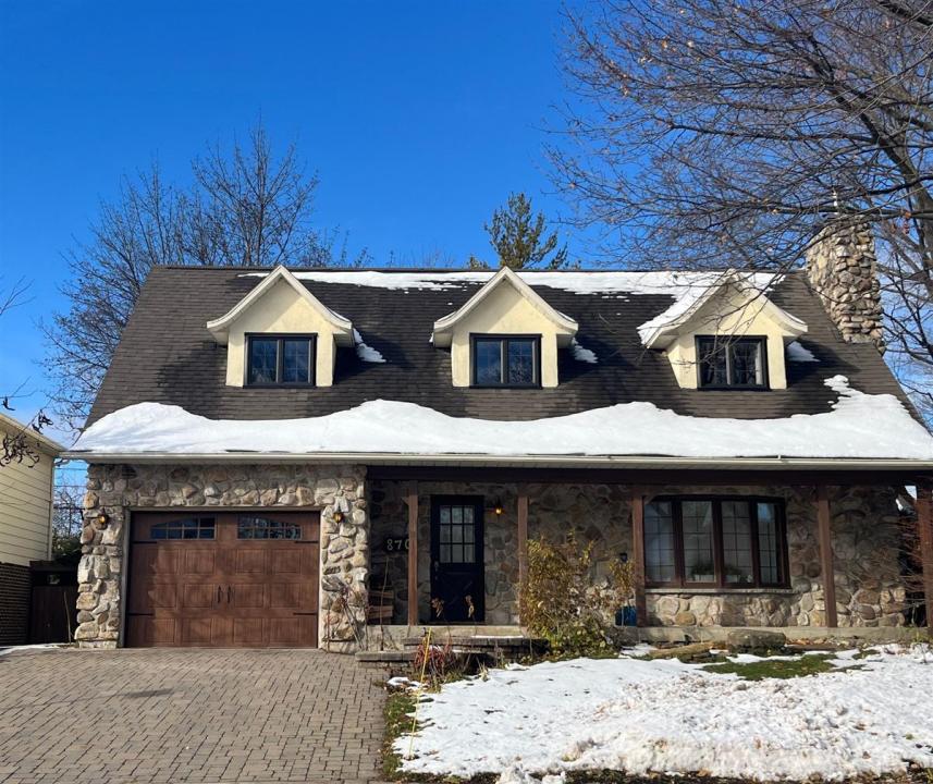 870 Rue Drouin, Laval (Sainte-Dorothée), Quebec H7X 2X4, Canada