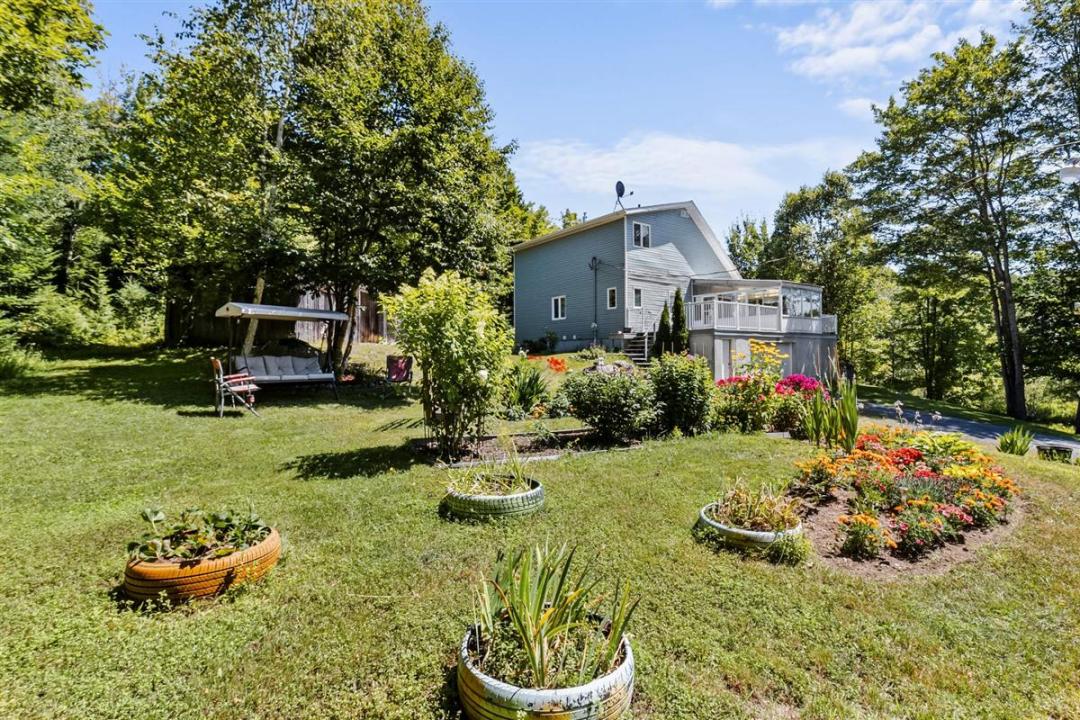 709 Ch. de Chertsey, Sainte-Marguerite-du-Lac-Masson, 魁北克省 J0T 1L0, 加拿大