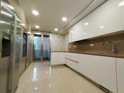 Loures, Lisbon 2670-457, Portugal