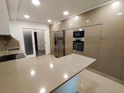 Loures, Lisbon 2670-457, Portugal