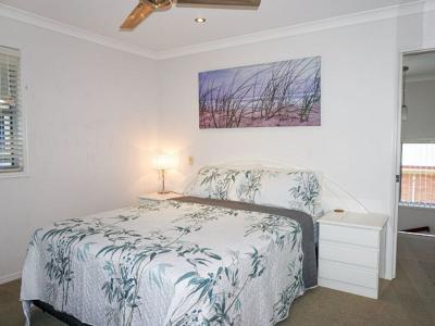 2/26 Esplanade, Tin Can Bay, QLD 4580, Australia