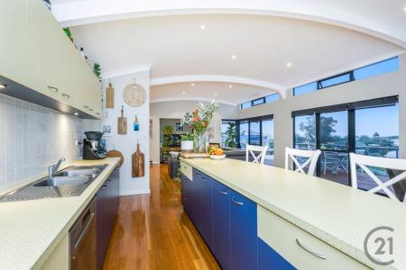 28 Bayview Crescent, Dawesville, WA 6211, Australia