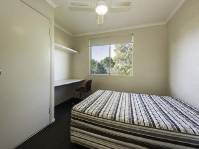 17/5-7 Uniplaza Court, Kearneys Spring, QLD 4350, אוסטרליה