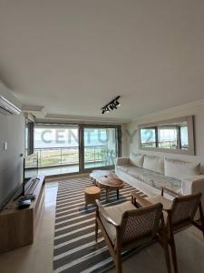 Rbla. Lorenzo Batlle Pacheco esq 1, Punta Del Este, Maldonado 20100, Uruguay