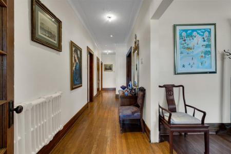 2054-2056  Av. Marlowe, Montréal (Côte-des-Neiges/Notre-Dame-de-Grâce), Quebec H4A 3L4, Canada