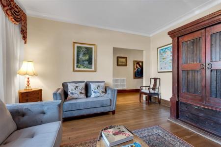 2054-2056  Av. Marlowe, Montréal (Côte-des-Neiges/Notre-Dame-de-Grâce), Quebec H4A 3L4, Canada