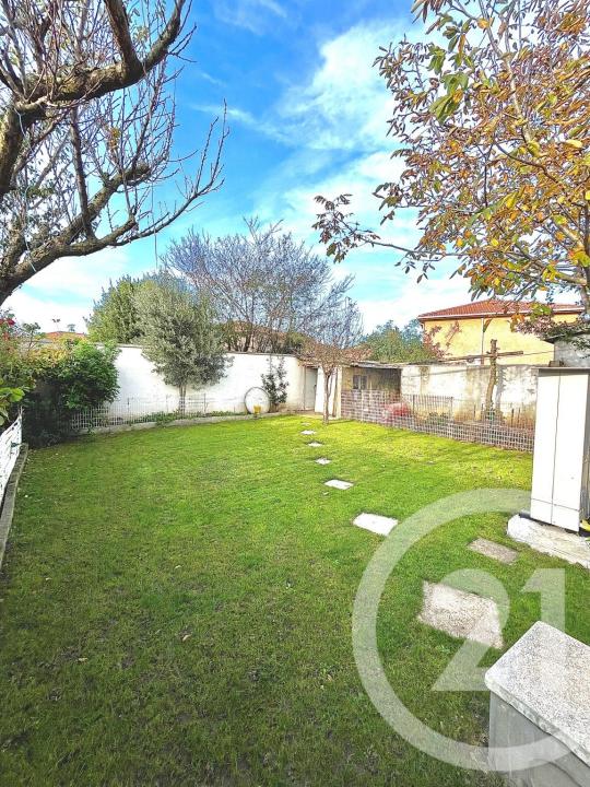 Meyzieu, Rhône-Alpes 69330, France