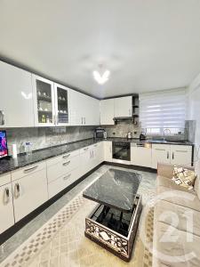 Meyzieu, Rhône-Alpes 69330, France