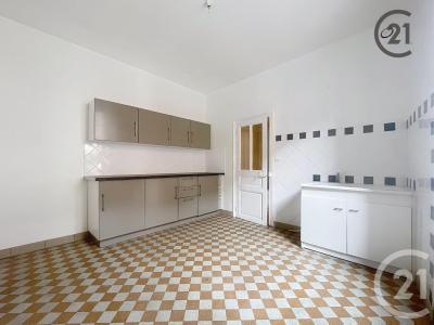 Villeneuve Sur Yonne, Bourgogne 89500, França