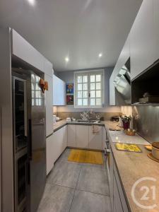 Charenton Le Pont, Île-de-France 94220, Fransa