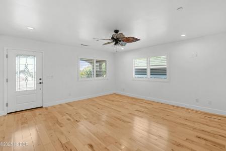 1510 13th, Los Osos, 加利福尼亚州 93402, 美国