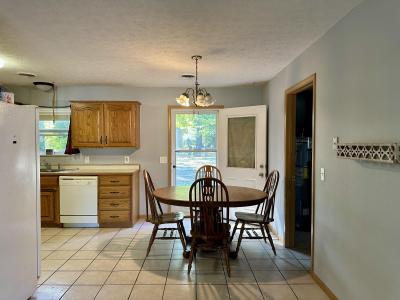 305 N Flint Avenue, ボリーバル, ミズーリ 65613, アメリカ合衆国